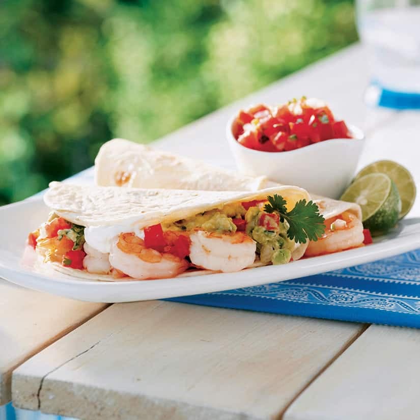 Tacos aux crevettes et guacamole classique