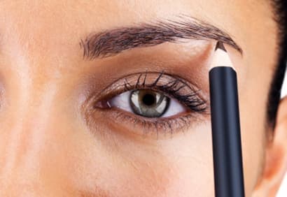 Mettre en valeur ses sourcils