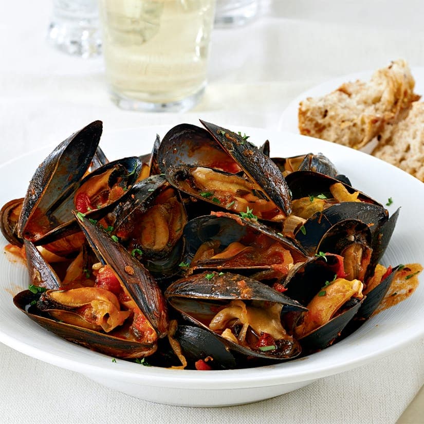 Moules aux tomates et à l’ail