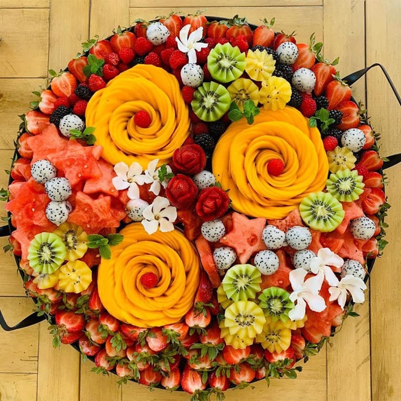 Découpez fruits et légumes en forme de rose