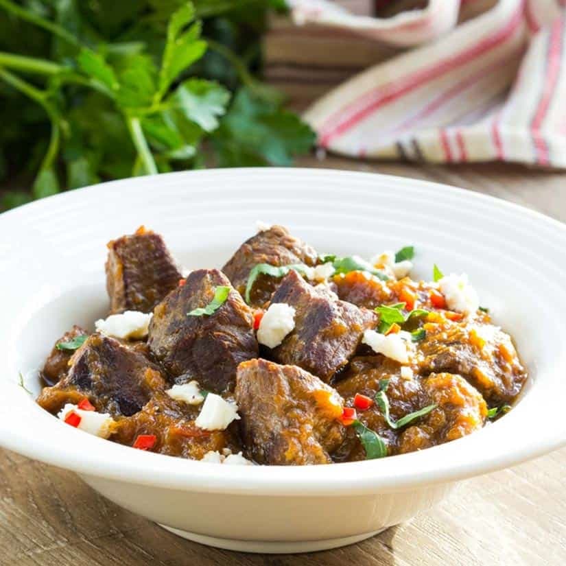 Casserole d'agneau à la grecque