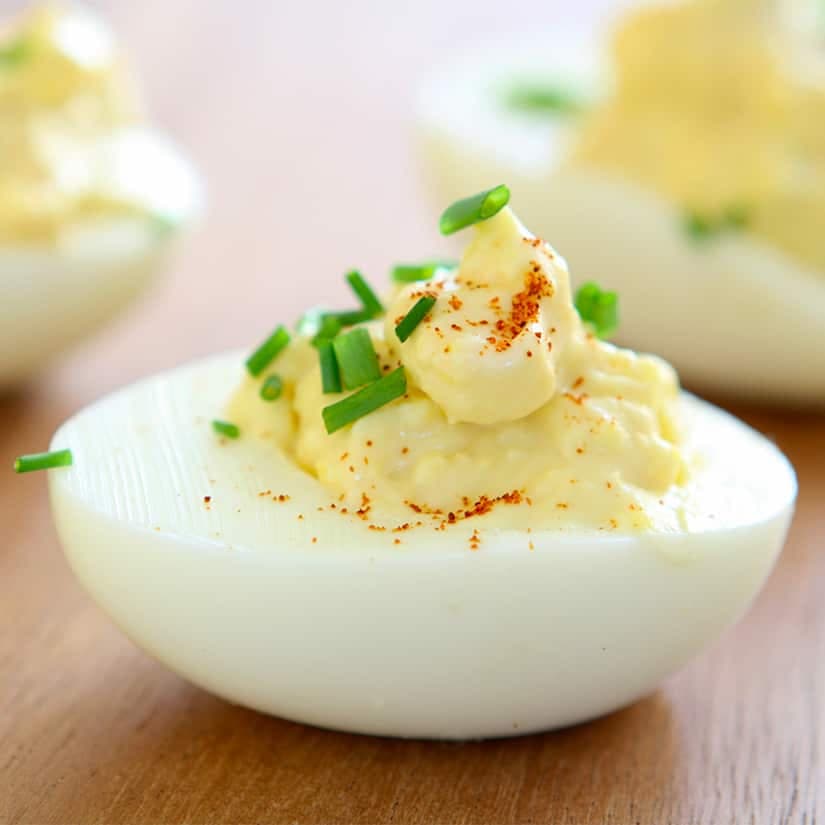 Oeufs farcis (recette de base et 5 variantes)