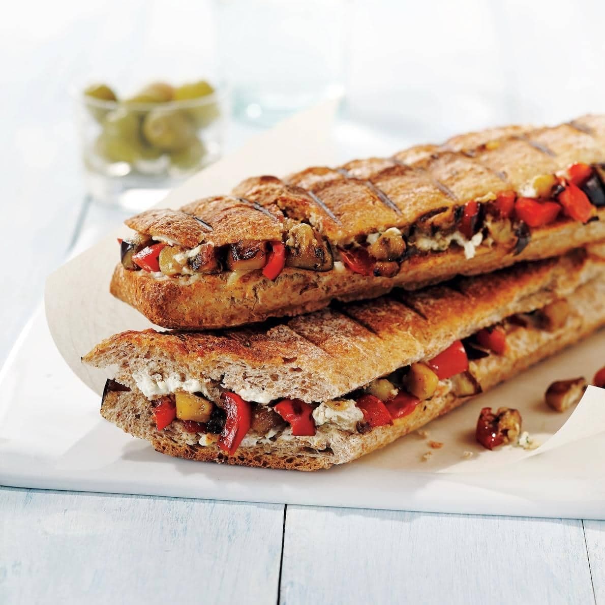 Sandwichs à l'aubergine et au fromage de chèvre