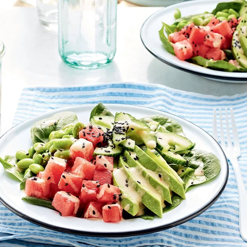 Salade d'édamames, d'avocat et de melon d'eau