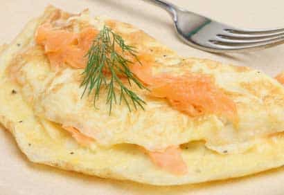 Omelettes fines crème citron et saumon fumé