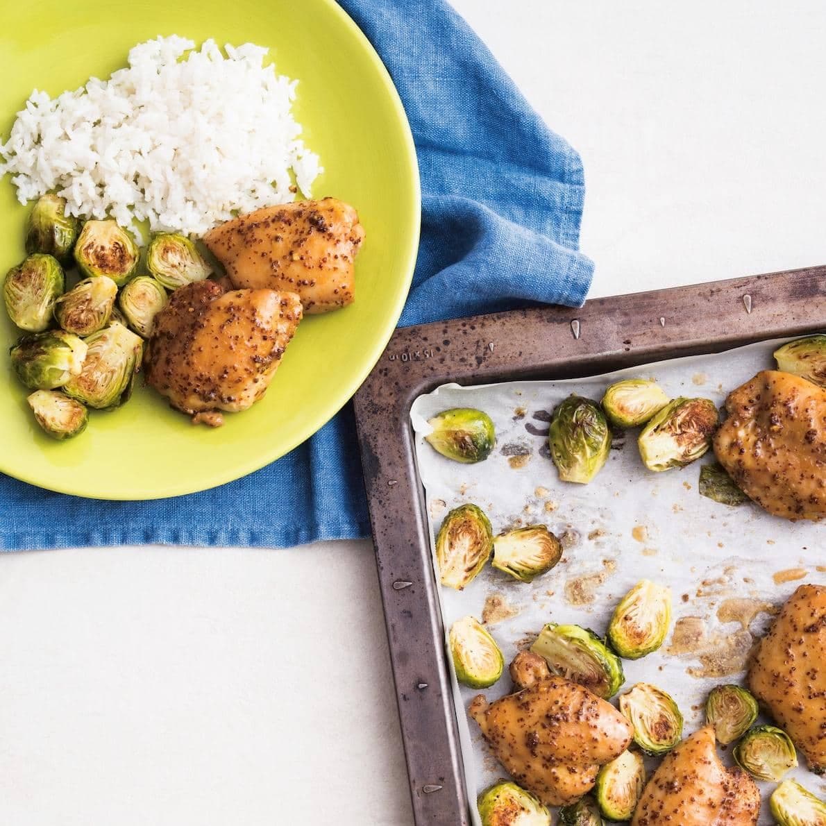 Poulet moutarde-érable, choux de Bruxelles rôtis