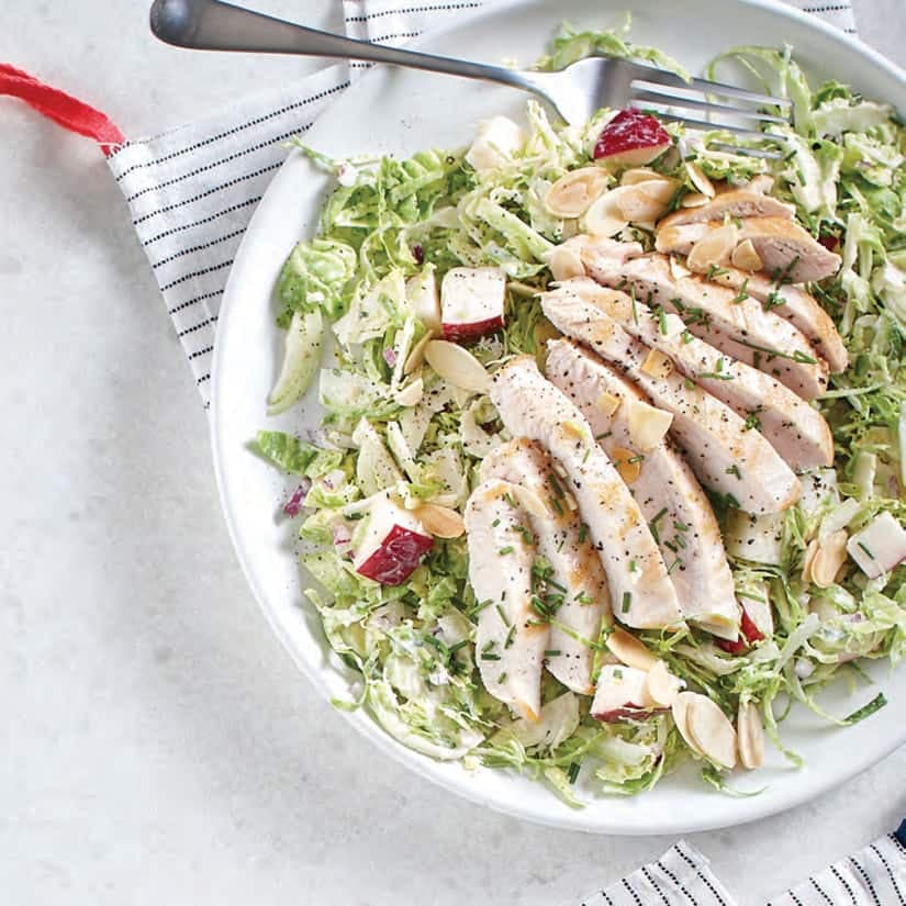 Salade choux de Bruxelles, poulet et citron