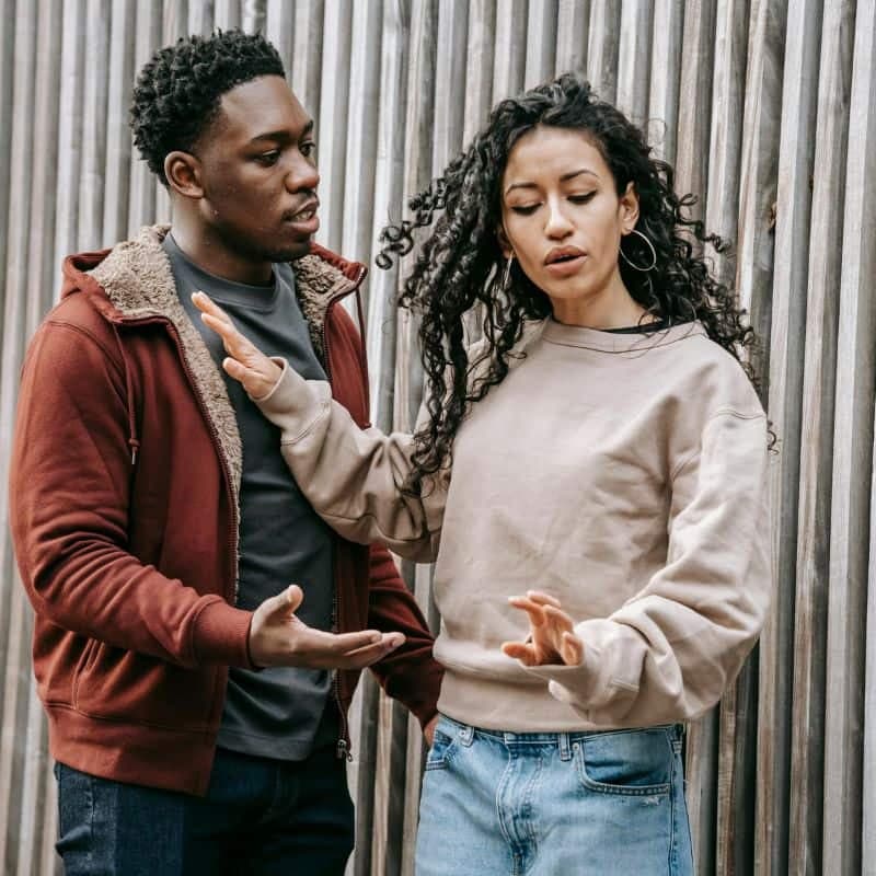 5 signaux toxiques en début de relation à éviter