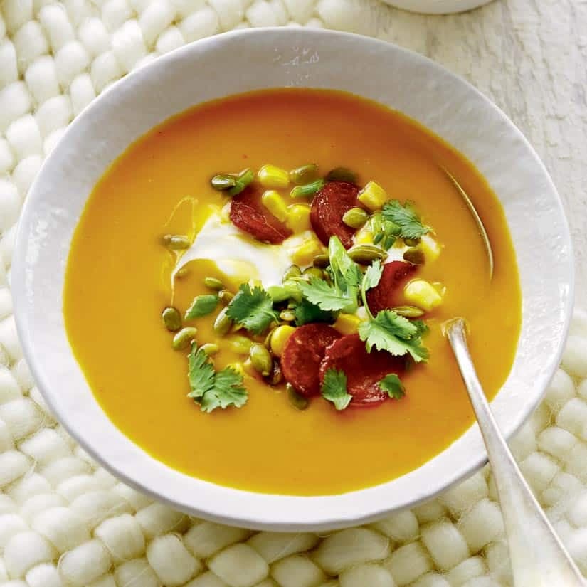 Potage patates douces, lentilles, maïs et chorizo