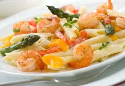 Pâtes aux crevettes et aux asperges