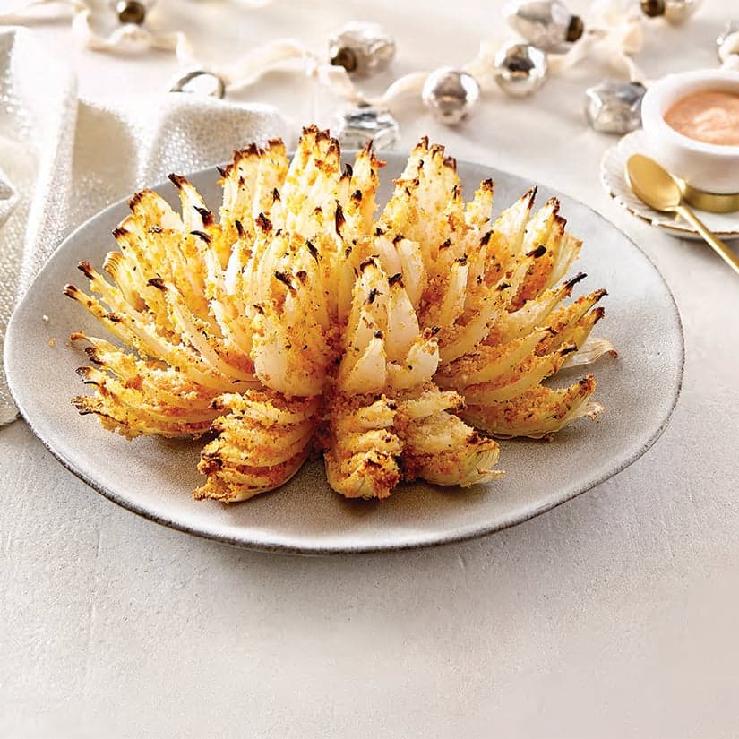 Fleurs d’oignon au four et trempette au raifort