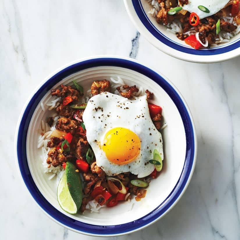 Sauté de porc haché et oeuf miroir