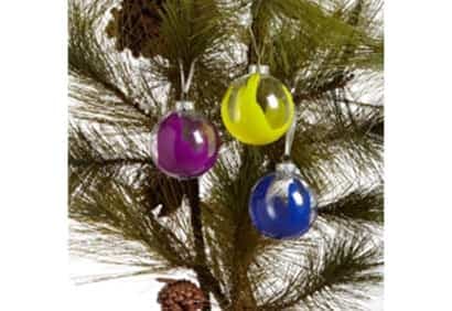 Décoration sapin: boule de Noël peintes
