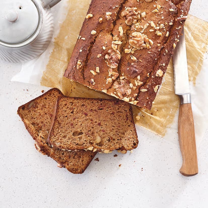 Pain aux bananes et aux noix, au mélangeur