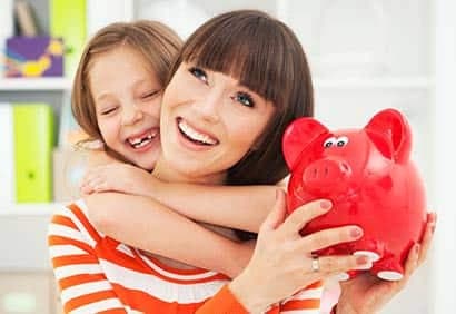 Mère de famille: 3 conseils pour épargner