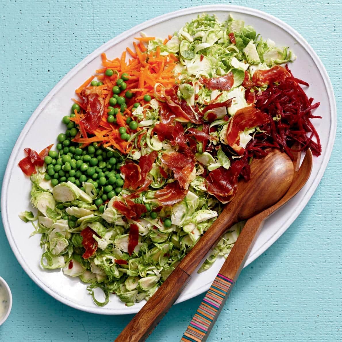 Salade de choux de Bruxelles au prosciutto grillé