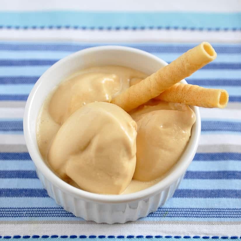 Crème glacée maison au café