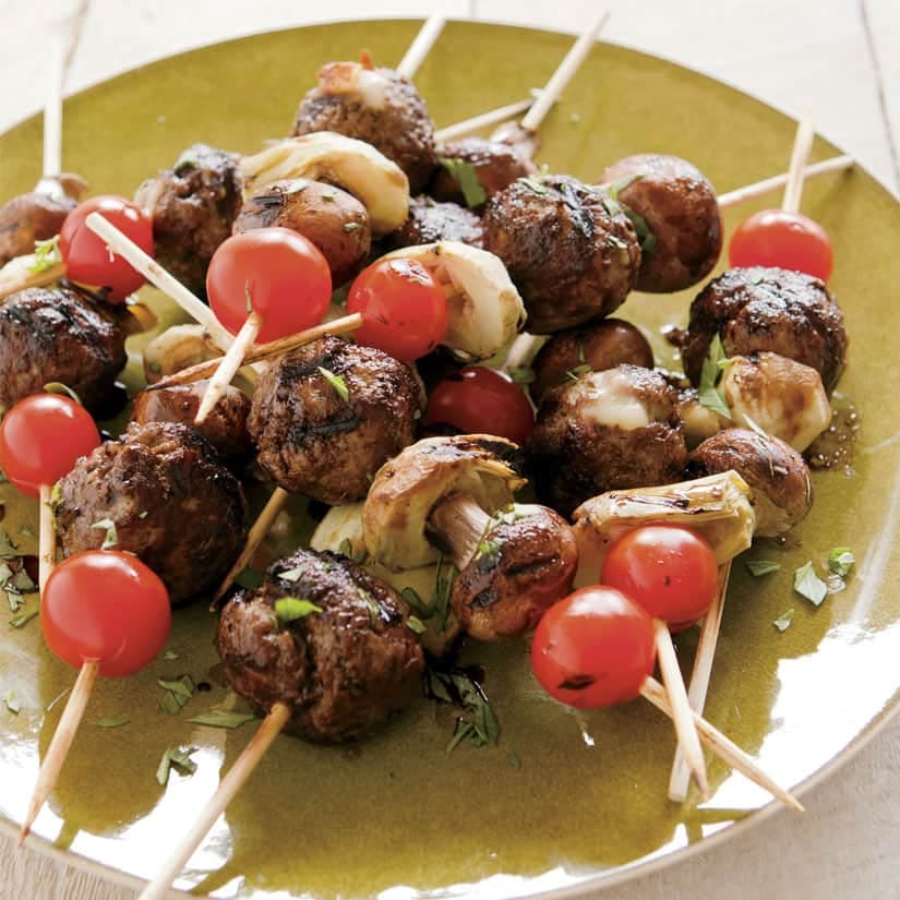 Brochettes de boulettes de boeuf à l’italienne