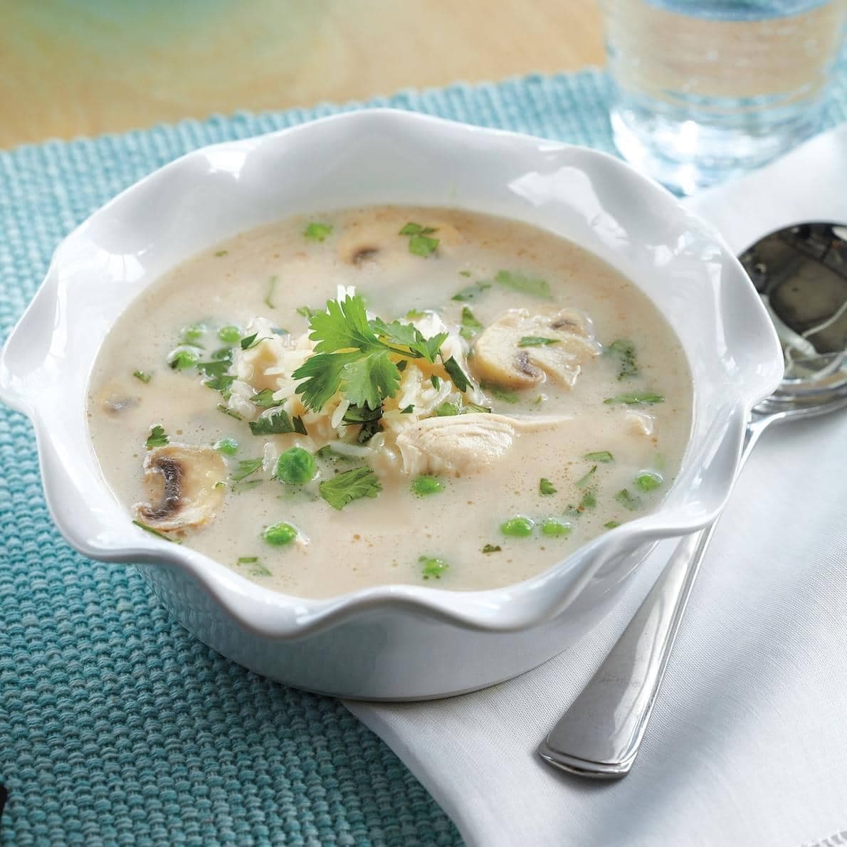 Soupe au poulet à la thaïe