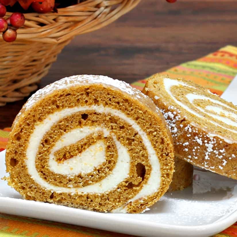 Gâteau roulé au sucre à la crème