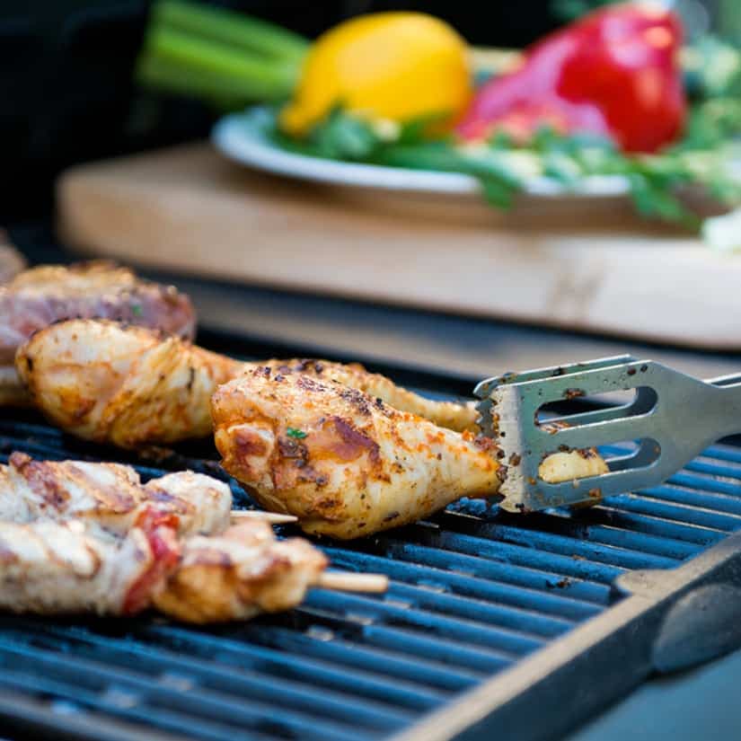 10 trucs pour des grillades plus santé