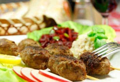 Brochettes de porc haché à la thaïe