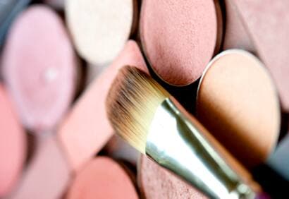 Quelle est la durée de vie de notre maquillage?