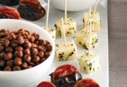 Fromage mariné au poivre et au fenouil